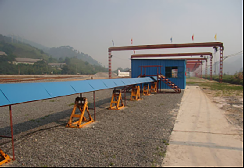 鋼軌輥輪輸送線1.png 鋼軌輥輪輸送線1.png